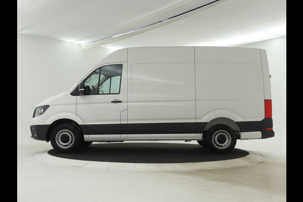 Volkswagen Crafter 2.0 TDI 103kW 140PK GVW 3.5T L3H3 WB 3640mm Highline AUT BPM vrij! Operational Lease vanaf € 990,-