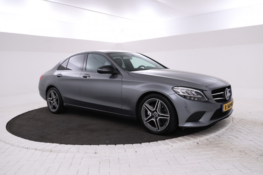 Mercedes-Benz C-Klasse 220 d Premium Plus Pack Navigatie, AMG Velgen, Climate control