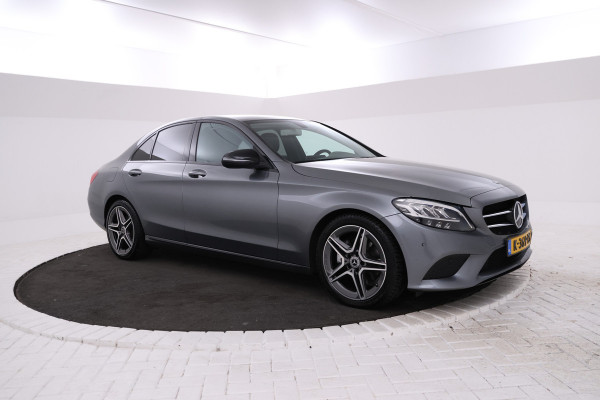 Mercedes-Benz C-Klasse 220 d Premium Plus Pack Navigatie, AMG Velgen, Climate control