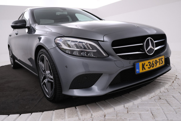 Mercedes-Benz C-Klasse 220 d Premium Plus Pack Navigatie, AMG Velgen, Climate control