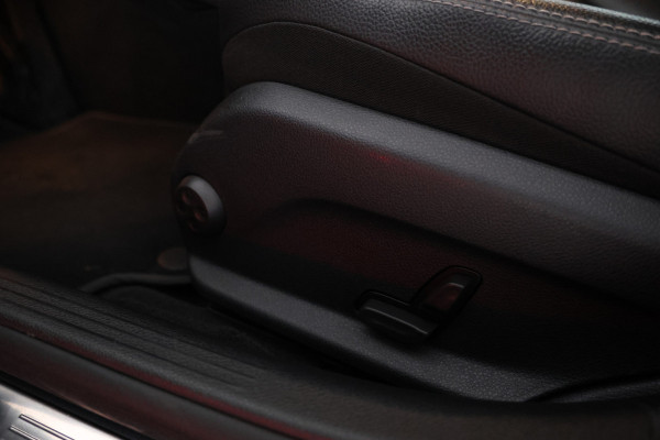 Mercedes-Benz C-Klasse 220 d Premium Plus Pack Navigatie, AMG Velgen, Climate control