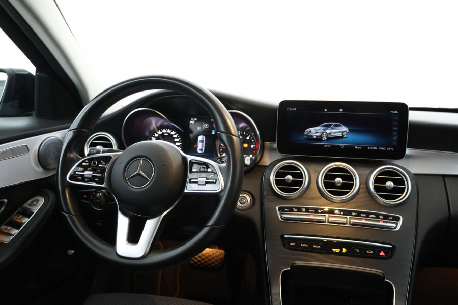 Mercedes-Benz C-Klasse 220 d Premium Plus Pack Navigatie, AMG Velgen, Climate control