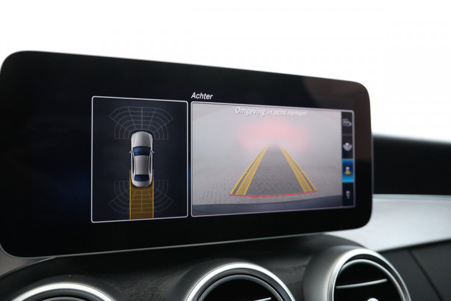 Mercedes-Benz C-Klasse 220 d Premium Plus Pack Navigatie, AMG Velgen, Climate control