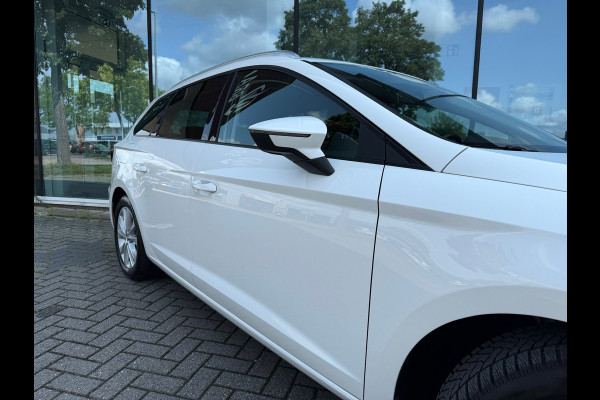 Seat León ST 1.0 EcoTSI Style Business Intense - Automaat - Navi - Parkeerhulp - Org.NL
