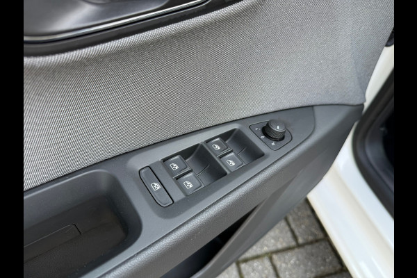 Seat León ST 1.0 EcoTSI Style Business Intense - Automaat - Navi - Parkeerhulp - Org.NL