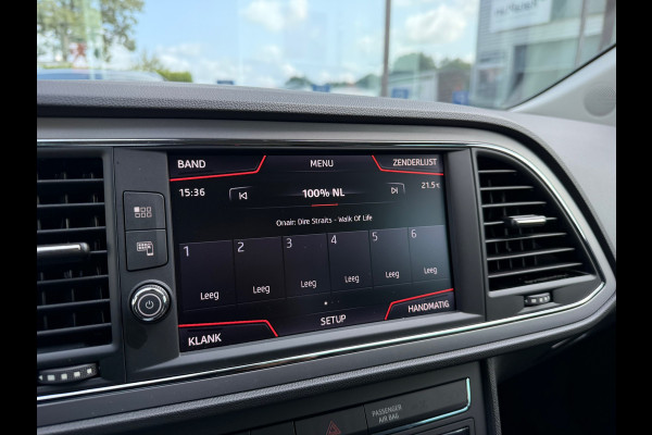 Seat León ST 1.0 EcoTSI Style Business Intense - Automaat - Navi - Parkeerhulp - Org.NL