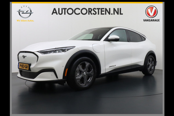 Ford Mustang Mach-E Extended RWD 98kWh 301pk Leer Trekhaak Pano-Dak Adaptive Cruise Lane Centring/change Assist Stop&Go Apple Carplay Android Elektr.verst.Stoelen+Verwarmd Dual-ECC Fully Active Park Assist Elektr.Achterklep BLISS Driver Alert Warning Keyless Origineel Nederlandse Auto € 63.000- nieuw, Batterijgarantie 8 jaar of 160.000km vanaf nieuw