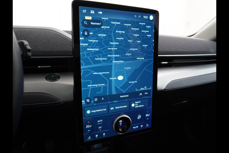 Ford Mustang Mach-E Extended RWD 98kWh 301pk Leer Trekhaak Pano-Dak Adaptive Cruise Lane Centring/change Assist Stop&Go Apple Carplay Android Elektr.verst.Stoelen+Verwarmd Dual-ECC Fully Active Park Assist Elektr.Achterklep BLISS Driver Alert Warning Keyless Origineel Nederlandse Auto € 63.000- nieuw, Batterijgarantie 8 jaar of 160.000km vanaf nieuw