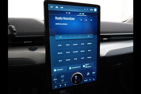 Ford Mustang Mach-E Extended RWD 98kWh 301pk Leer Trekhaak Pano-Dak Adaptive Cruise Lane Centring/change Assist Stop&Go Apple Carplay Android Elektr.verst.Stoelen+Verwarmd Dual-ECC Fully Active Park Assist Elektr.Achterklep BLISS Driver Alert Warning Keyless Origineel Nederlandse Auto € 63.000- nieuw, Batterijgarantie 8 jaar of 160.000km vanaf nieuw