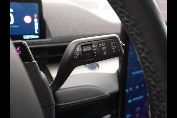 Ford Mustang Mach-E Extended RWD 98kWh 301pk Leer Trekhaak Pano-Dak Adaptive Cruise Lane Centring/change Assist Stop&Go Apple Carplay Android Elektr.verst.Stoelen+Verwarmd Dual-ECC Fully Active Park Assist Elektr.Achterklep BLISS Driver Alert Warning Keyless Origineel Nederlandse Auto € 63.000- nieuw, Batterijgarantie 8 jaar of 160.000km vanaf nieuw