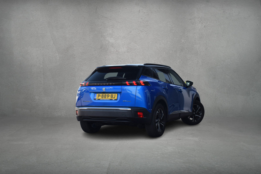 Peugeot e-2008 EV GT-Line 50 kWh | Pano | Leer | CarPlay | Stoelverw. | Camera