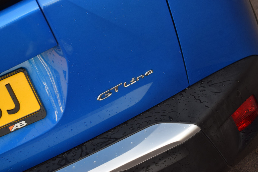 Peugeot e-2008 EV GT-Line 50 kWh | Pano | Leer | CarPlay | Stoelverw. | Camera