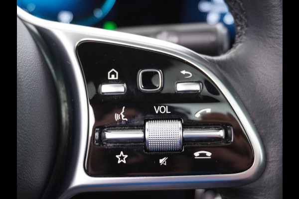 Mercedes-Benz EQA 250+AUT 71kWh Pano-Dak 360°Camera Warmtepomp Elektr-Stoelen+Geheugen+Verwarmd Trekhaak Navi Mercedes & Me Apps Apple Carplay And 18" Dodehoek-assistent MBUX-infotainmentsysteem+ spraakbediening Dual-Ecc  Advance Multi-Media WiFi-vb.Licht+RegenSensor Int.Noodoproep Progressive SpoorAssist BordHerkenning Voetganger-Besch Zitcomfortpakket Alu-Dakrails Aut.Gr/Licht Actieve Rem+spoorassistent Garantie Accu tot 15-9-2031/160.000km Origineel Nederlandse Auto Nieuwprijs €56.870,-