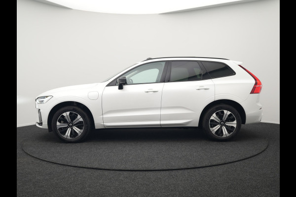 Volvo XC60 T6 AWD Plus Dark Long Range Plug In Hybrid 350pk Dealer O.H PHEV | Panodak | Adaptive Cruise | Camera | Harman Kardon | Lederen Sportstoelen Memory & Verwarmd | Apple Carplay | Pilot Assist | Google Assistant & Maps | Virtual | DAB |