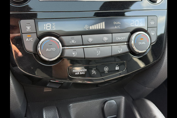 Nissan QASHQAI 1.3 DIG-T Tekna + 1e Eigenaar,Navi,Pano,Clima,Cruise,Camera,Leder,Stoelverwarming,6-Bak,Bose Sound,N.A.P,APK tot 07-2027