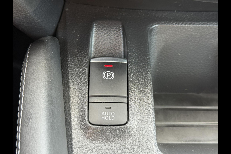 Nissan QASHQAI 1.3 DIG-T Tekna + 1e Eigenaar,Navi,Pano,Clima,Cruise,Camera,Leder,Stoelverwarming,6-Bak,Bose Sound,N.A.P,APK tot 07-2027