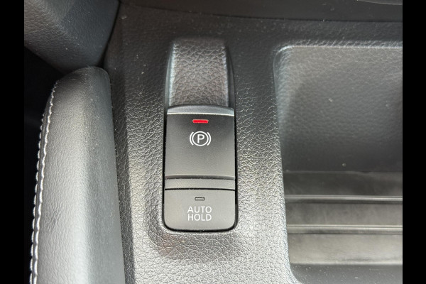 Nissan QASHQAI 1.3 DIG-T Tekna + 1e Eigenaar,Navi,Pano,Clima,Cruise,Camera,Leder,Stoelverwarming,6-Bak,Bose Sound,N.A.P,APK tot 07-2027