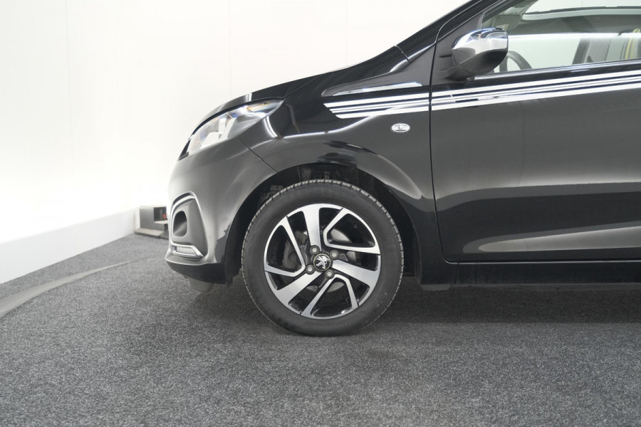 Peugeot 108 1.0 e-VTi Collection TOP! | Elektrisch Vouwdak | Apple Carplay | Climate Control | Stoelverwarming