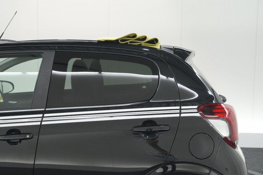 Peugeot 108 1.0 e-VTi Collection TOP! | Elektrisch Vouwdak | Apple Carplay | Climate Control | Stoelverwarming