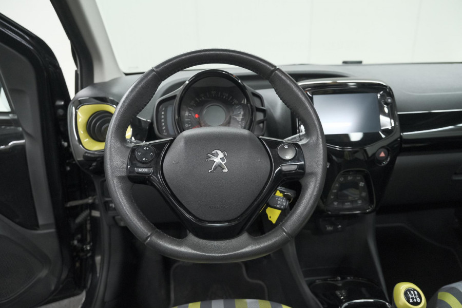Peugeot 108 1.0 e-VTi Collection TOP! | Elektrisch Vouwdak | Apple Carplay | Climate Control | Stoelverwarming
