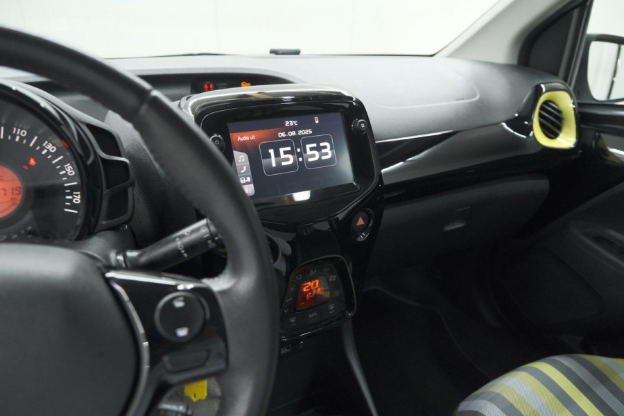 Peugeot 108 1.0 e-VTi Collection TOP! | Elektrisch Vouwdak | Apple Carplay | Climate Control | Stoelverwarming