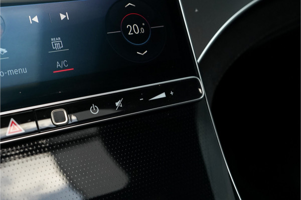 Mercedes-Benz EQE SUV 350 4M AMG Line 91 kWh Pano Distronic Burmester Airmatic
