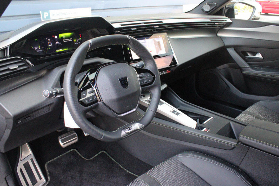 Peugeot 308 SW 1.2 Hybrid 145PK e-DCS6 GT | PANORAMISCH SCHUIF/KANTEL DAK | FOCAL AUDIO SYSTEM | DRAADLOZE APPLE CARPLAY/ANDROID AUTO | DRAADLOZE TELEFOONLADER | 360° CAMERA | ELEKTRISCH BEDIENBARE ACHTERKLEP | FULL LED KOPLAMPEN | NAVIGATIE | LICHTMETALEN VELGEN 18" "BLACK" | DODEHOEK DETECTIE | ADAPTIVE CRUISE CONTROL | KEYLESS ENTRY/START |