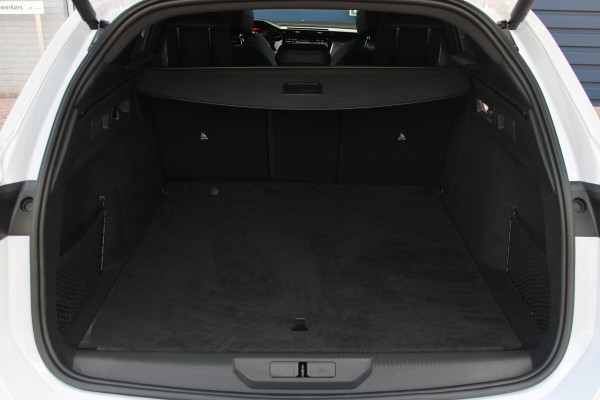 Peugeot 308 SW 1.2 Hybrid 145PK e-DCS6 GT | PANORAMISCH SCHUIF/KANTEL DAK | FOCAL AUDIO SYSTEM | DRAADLOZE APPLE CARPLAY/ANDROID AUTO | DRAADLOZE TELEFOONLADER | 360° CAMERA | ELEKTRISCH BEDIENBARE ACHTERKLEP | FULL LED KOPLAMPEN | NAVIGATIE | LICHTMETALEN VELGEN 18" "BLACK" | DODEHOEK DETECTIE | ADAPTIVE CRUISE CONTROL | KEYLESS ENTRY/START |