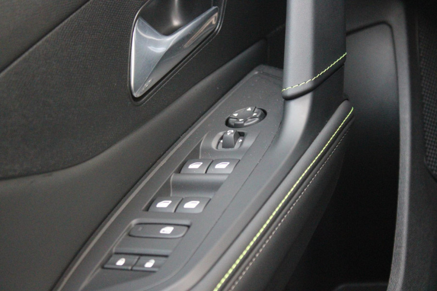 Peugeot 308 SW 1.2 Hybrid 145PK e-DCS6 GT | PANORAMISCH SCHUIF/KANTEL DAK | FOCAL AUDIO SYSTEM | DRAADLOZE APPLE CARPLAY/ANDROID AUTO | DRAADLOZE TELEFOONLADER | 360° CAMERA | ELEKTRISCH BEDIENBARE ACHTERKLEP | FULL LED KOPLAMPEN | NAVIGATIE | LICHTMETALEN VELGEN 18" "BLACK" | DODEHOEK DETECTIE | ADAPTIVE CRUISE CONTROL | KEYLESS ENTRY/START |