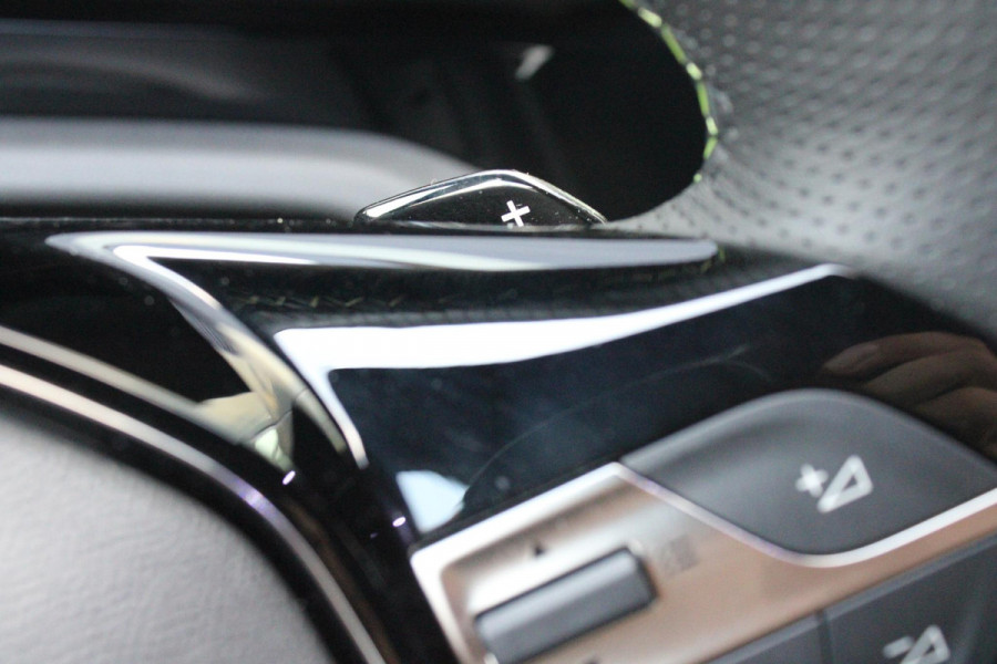 Peugeot 308 SW 1.2 Hybrid 145PK e-DCS6 GT | PANORAMISCH SCHUIF/KANTEL DAK | FOCAL AUDIO SYSTEM | DRAADLOZE APPLE CARPLAY/ANDROID AUTO | DRAADLOZE TELEFOONLADER | 360° CAMERA | ELEKTRISCH BEDIENBARE ACHTERKLEP | FULL LED KOPLAMPEN | NAVIGATIE | LICHTMETALEN VELGEN 18" "BLACK" | DODEHOEK DETECTIE | ADAPTIVE CRUISE CONTROL | KEYLESS ENTRY/START |