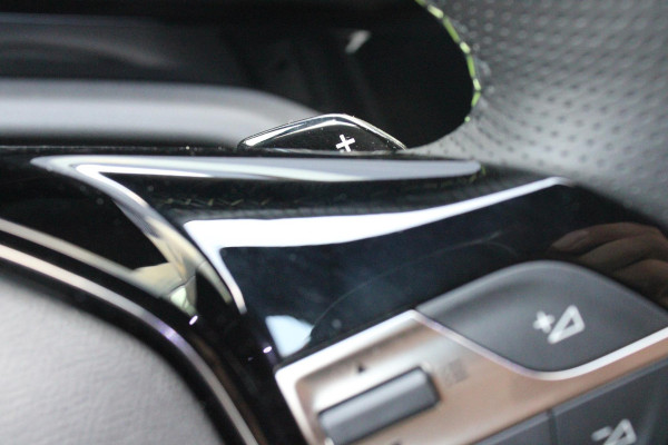 Peugeot 308 SW 1.2 Hybrid 145PK e-DCS6 GT | PANORAMISCH SCHUIF/KANTEL DAK | FOCAL AUDIO SYSTEM | DRAADLOZE APPLE CARPLAY/ANDROID AUTO | DRAADLOZE TELEFOONLADER | 360° CAMERA | ELEKTRISCH BEDIENBARE ACHTERKLEP | FULL LED KOPLAMPEN | NAVIGATIE | LICHTMETALEN VELGEN 18" "BLACK" | DODEHOEK DETECTIE | ADAPTIVE CRUISE CONTROL | KEYLESS ENTRY/START |