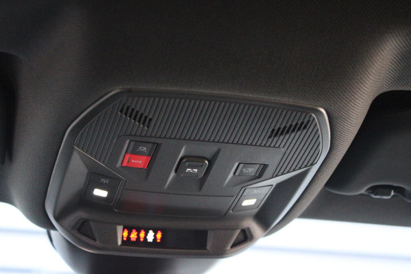 Peugeot 308 SW 1.2 Hybrid 145PK e-DCS6 GT | PANORAMISCH SCHUIF/KANTEL DAK | FOCAL AUDIO SYSTEM | DRAADLOZE APPLE CARPLAY/ANDROID AUTO | DRAADLOZE TELEFOONLADER | 360° CAMERA | ELEKTRISCH BEDIENBARE ACHTERKLEP | FULL LED KOPLAMPEN | NAVIGATIE | LICHTMETALEN VELGEN 18" "BLACK" | DODEHOEK DETECTIE | ADAPTIVE CRUISE CONTROL | KEYLESS ENTRY/START |