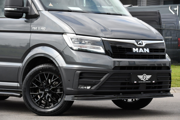 MAN TGE 3.140 35 2.0 L3H3 PB Edition Full Options, Adaptieve Cruise, Carplay, Camera, LED, 2 x Schuifdeur, Clima, Trekhaak, Automaat, Uniek!