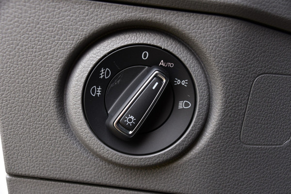 MAN TGE 3.140 35 2.0 L3H3 PB Edition Full Options, Adaptieve Cruise, Carplay, Camera, LED, 2 x Schuifdeur, Clima, Trekhaak, Automaat, Uniek!