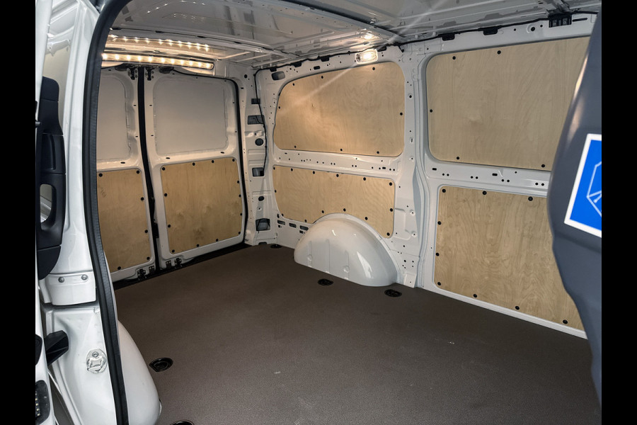 Mercedes-Benz Vito 116 CDI PRO L2 Led Parkeerpakket 24 maanden garantie Betimmering Trekhaak Cruise control