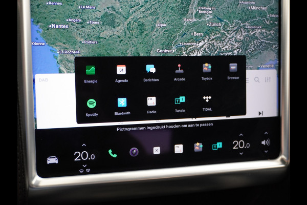 Tesla Model S 75D AWD Luchtvering AutoPilot Navi Panoramadak Camera Led Elektr.Stuur en Stoel+Geheugen+Spiegels+verwarmd Elektr.Achterklep Key 19"Lmv 4WD WiFi Rijstrookhulp Bordherkenning ACC ESP Dodehoek Detector Mistlampen NVIDIA®Tegra® Processor HomeLink 5 Origineel Nederlandse Tesla Nieuwprijs €87.150 Garantie op de accu/motor tot 29-03-2026/240.000km