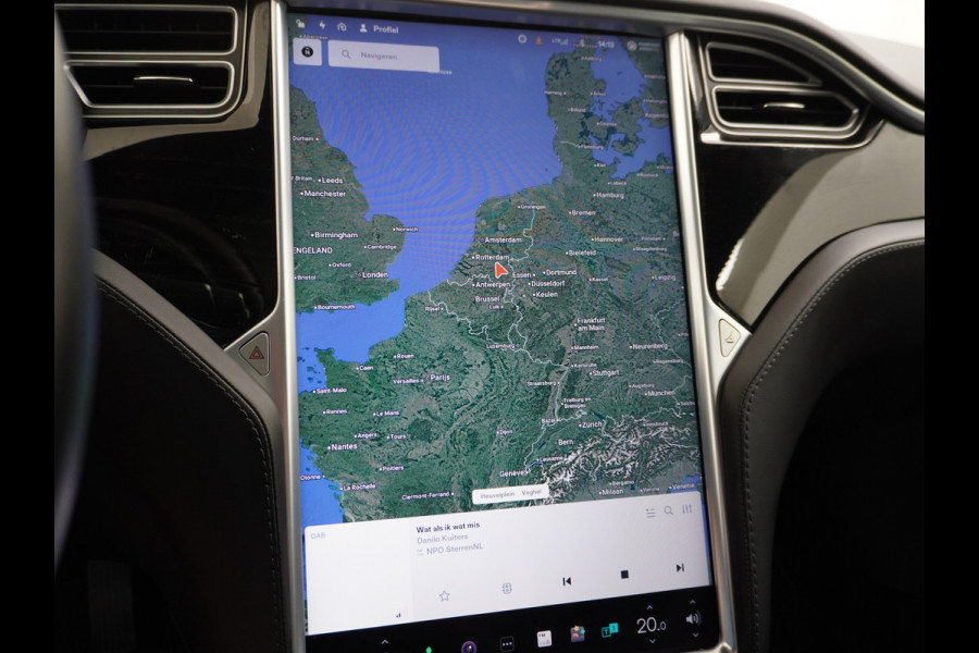 Tesla Model S 75D AWD Luchtvering AutoPilot Navi Panoramadak Camera Led Elektr.Stuur en Stoel+Geheugen+Spiegels+verwarmd Elektr.Achterklep Key 19"Lmv 4WD WiFi Rijstrookhulp Bordherkenning ACC ESP Dodehoek Detector Mistlampen NVIDIA®Tegra® Processor HomeLink 5 Origineel Nederlandse Tesla Nieuwprijs €87.150 Garantie op de accu/motor tot 29-03-2026/240.000km