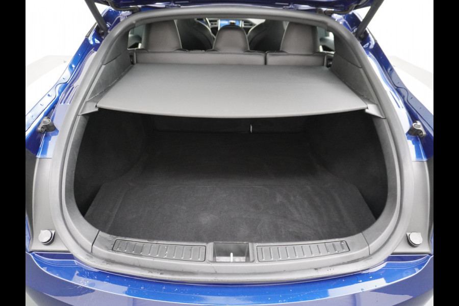 Tesla Model S 75D AWD Luchtvering AutoPilot Navi Panoramadak Camera Led Elektr.Stuur en Stoel+Geheugen+Spiegels+verwarmd Elektr.Achterklep Key 19"Lmv 4WD WiFi Rijstrookhulp Bordherkenning ACC ESP Dodehoek Detector Mistlampen NVIDIA®Tegra® Processor HomeLink 5 Origineel Nederlandse Tesla Nieuwprijs €87.150 Garantie op de accu/motor tot 29-03-2026/240.000km