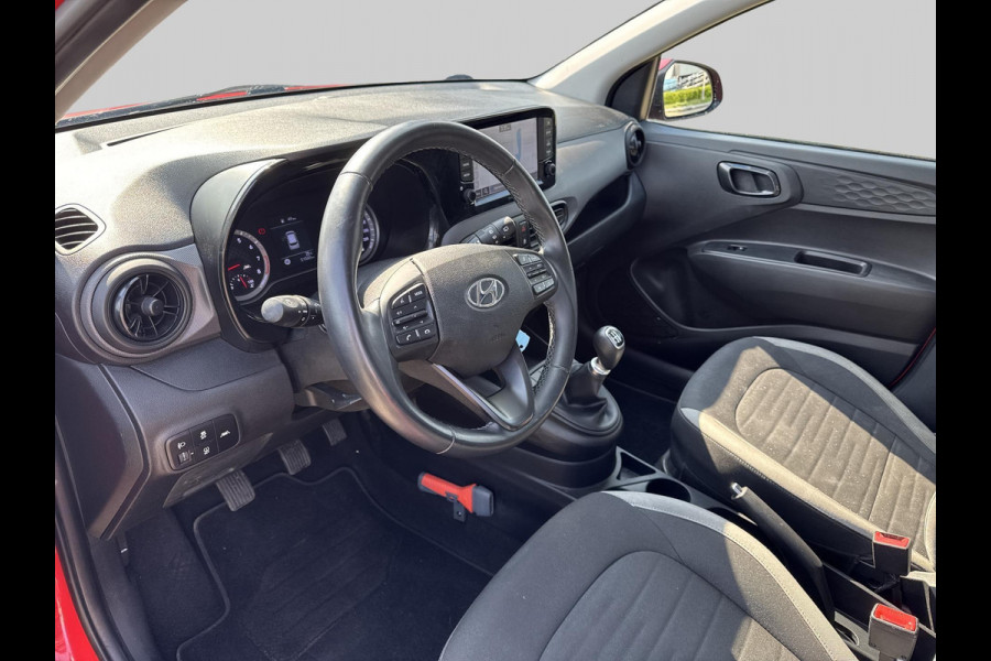 Hyundai i10 1.0 Comfort NAVIGATIE // KEURIGE STAAT!!