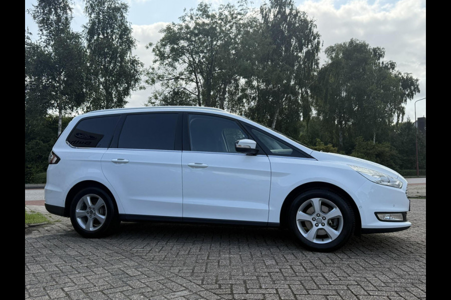 Ford Galaxy 1.5 Ecoboost Titanium 160pk Navigatie | Stoelverwarming | Parkeersensoren | Apple Carplay/ Android auto