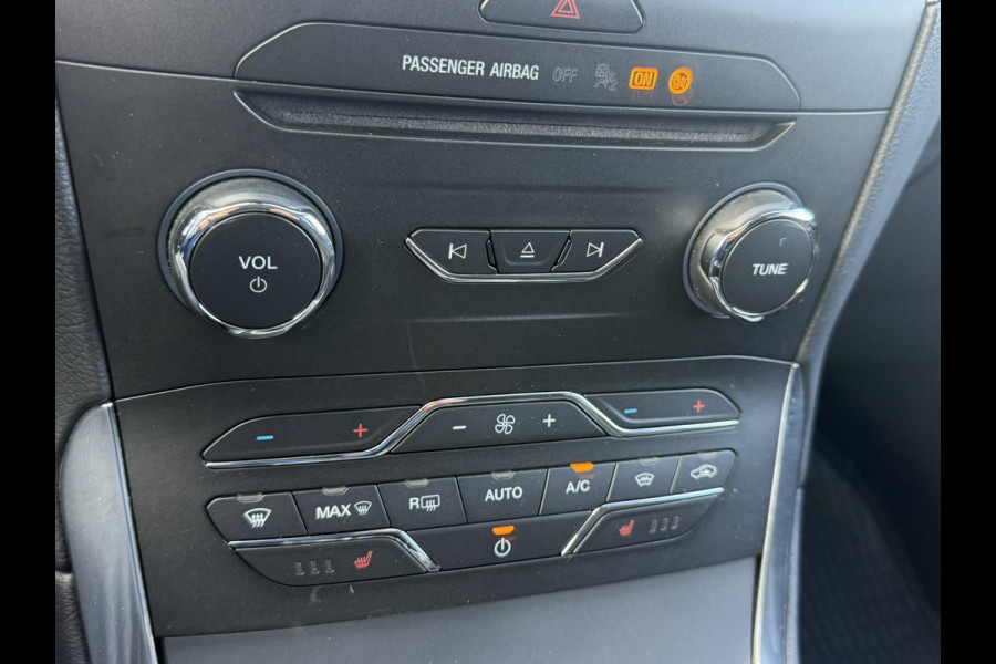 Ford Galaxy 1.5 Ecoboost Titanium 160pk Navigatie | Stoelverwarming | Parkeersensoren | Apple Carplay/ Android auto
