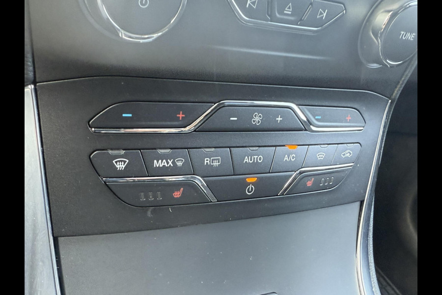 Ford Galaxy 1.5 Ecoboost Titanium 160pk Navigatie | Stoelverwarming | Parkeersensoren | Apple Carplay/ Android auto