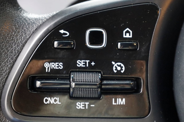 Mercedes-Benz Sprinter 311 CDI 115pk L1 Kort 9G Automaat Open laadbak Airco 07-2021