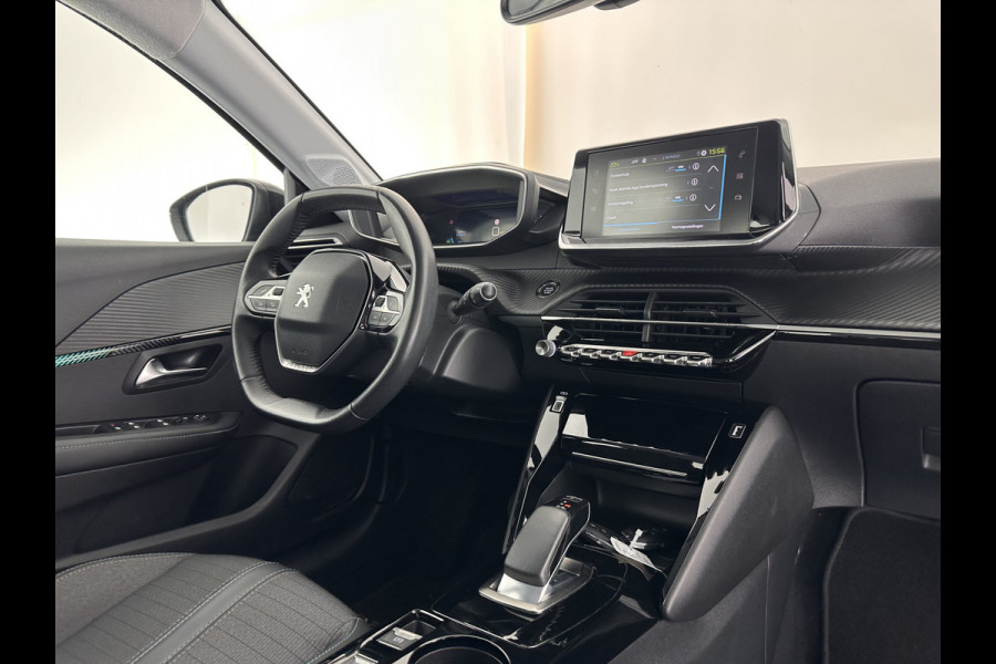 Peugeot e-208 EV Allure 50 kWh (INCL-BTW) Aut.*LEATHER-FABRIC | DIGI-COCKPIT | CARPLAY | LANE-ASSIST | KEYLESS | CCS-FASTLOADER | CAMERA | ECC | PDC | LANE-ASSIST | CRUISE | COMFORT-SEATS | DAB | 16"ALU*