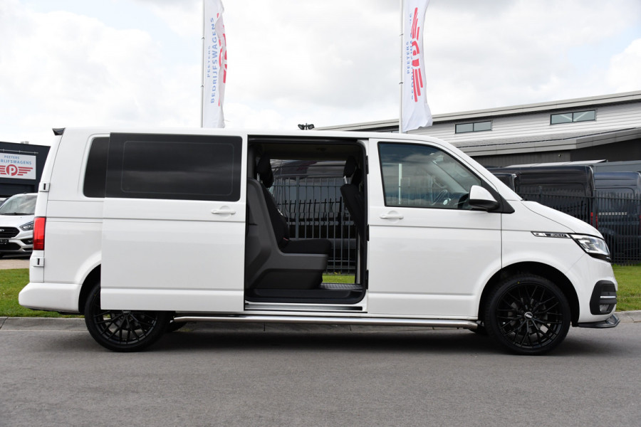Volkswagen Transporter 2.0 TDI L2H1 30 DC Bulli Virtual, Adaptieve Cruise, Carplay, Stoelverwarming, 2 x Schuifdeur, 150pk, Camera, Trekhaak, LED, Uniek!