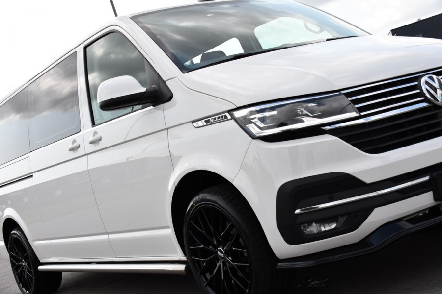 Volkswagen Transporter 2.0 TDI L2H1 30 DC Bulli Virtual, Adaptieve Cruise, Carplay, Stoelverwarming, 2 x Schuifdeur, 150pk, Camera, Trekhaak, LED, Uniek!