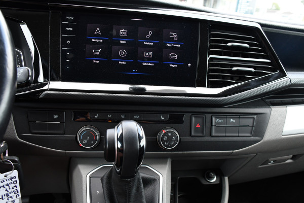 Volkswagen Transporter 2.0 TDI L2H1 30 DC Bulli Virtual, Adaptieve Cruise, Carplay, Stoelverwarming, 2 x Schuifdeur, 150pk, Camera, Trekhaak, LED, Uniek!