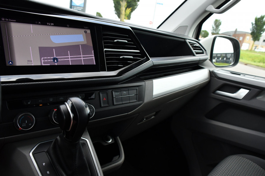 Volkswagen Transporter 2.0 TDI L2H1 30 DC Bulli Virtual, Adaptieve Cruise, Carplay, Stoelverwarming, 2 x Schuifdeur, 150pk, Camera, Trekhaak, LED, Uniek!
