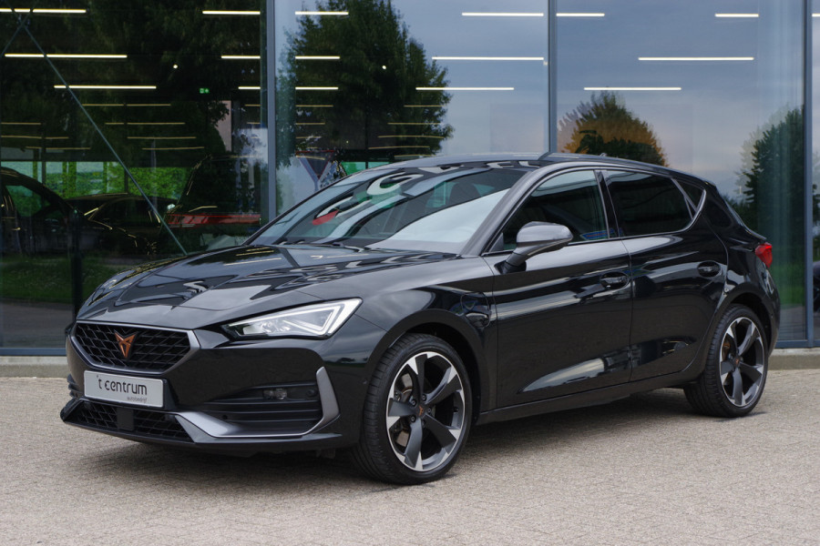 CUPRA Leon 1.4 e-Hybrid 204 PK VZ Adrenaline PHEV, Stoelverwarming, Kuipstoelen, Carplay, Sfeerverlichting
