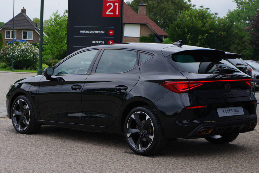 CUPRA Leon 1.4 e-Hybrid 204 PK VZ Adrenaline PHEV, Stoelverwarming, Kuipstoelen, Carplay, Sfeerverlichting